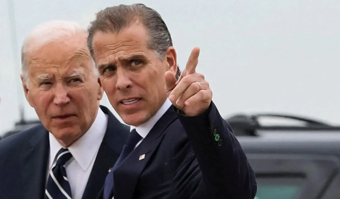 Байдены. Фото из открытых источников. 