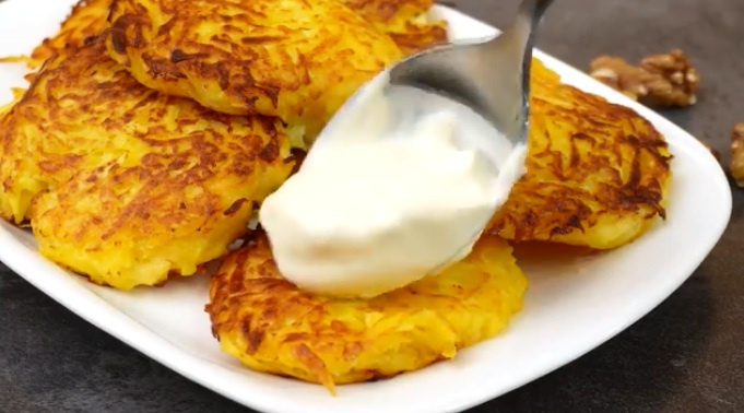 оладьи со сметаной