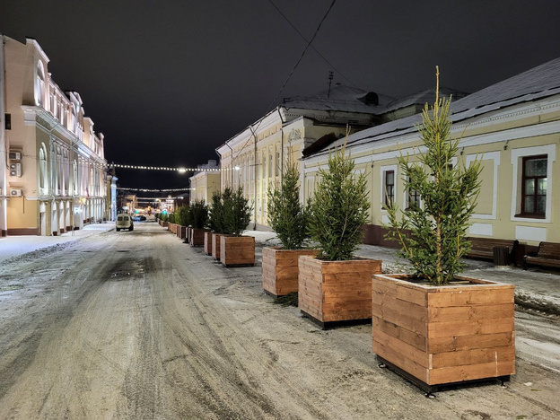    В Кирове готовятся заливать общегородские катки