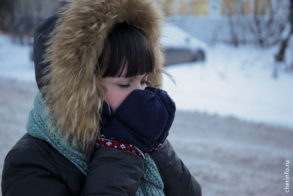    По прогнозам синоптиков, постепенное снижение температуры начнется уже сегодня ночью.