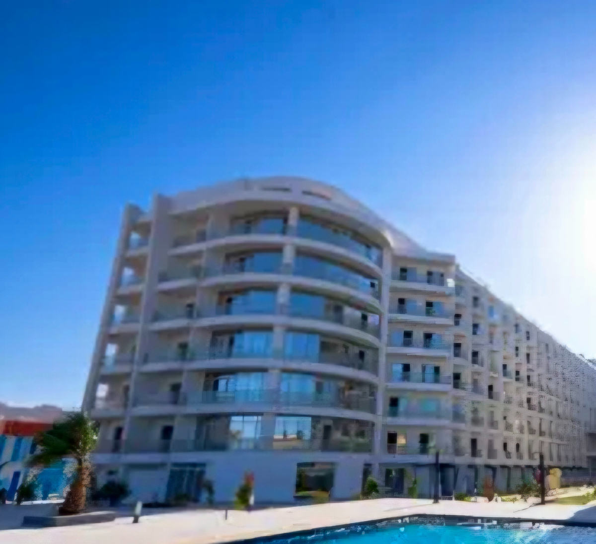 В Хургаде не все дешево. Новый комплекс Scandic Resort на берегу моря предлагает квартиры от 3млн фунтов (6млн рублей)