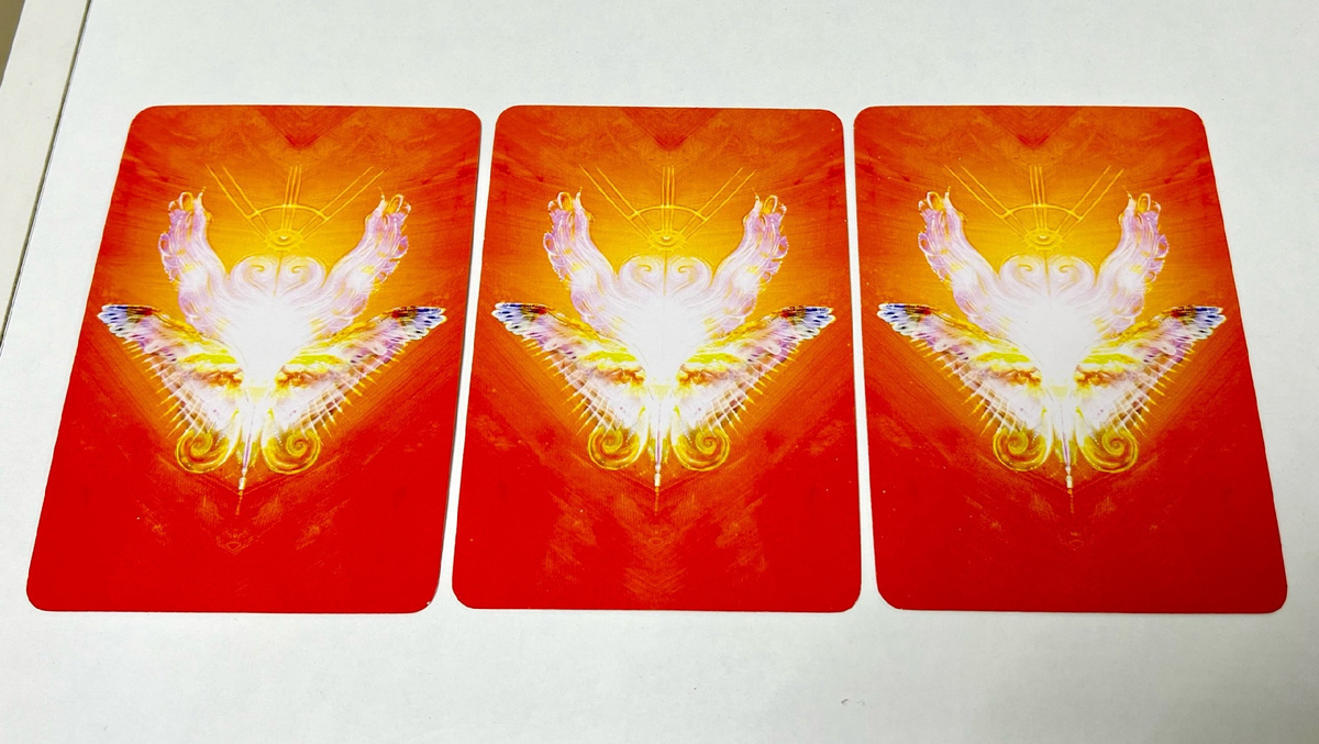 Постарайтесь почувствовать, какая из карт даст тот самый совет