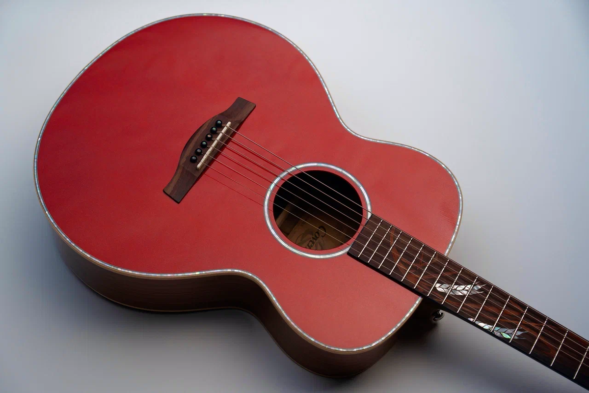 Акустическая гитара Covenant Focus Red X