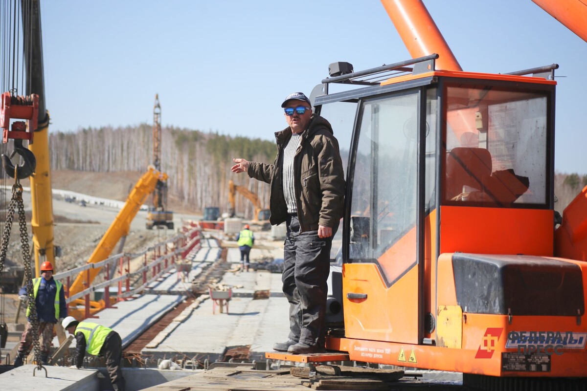Несмотря на повсеместные ремонты, состояние дорог в регионах России оставляет желать лучшего.  Фото: Ольга Юшкова