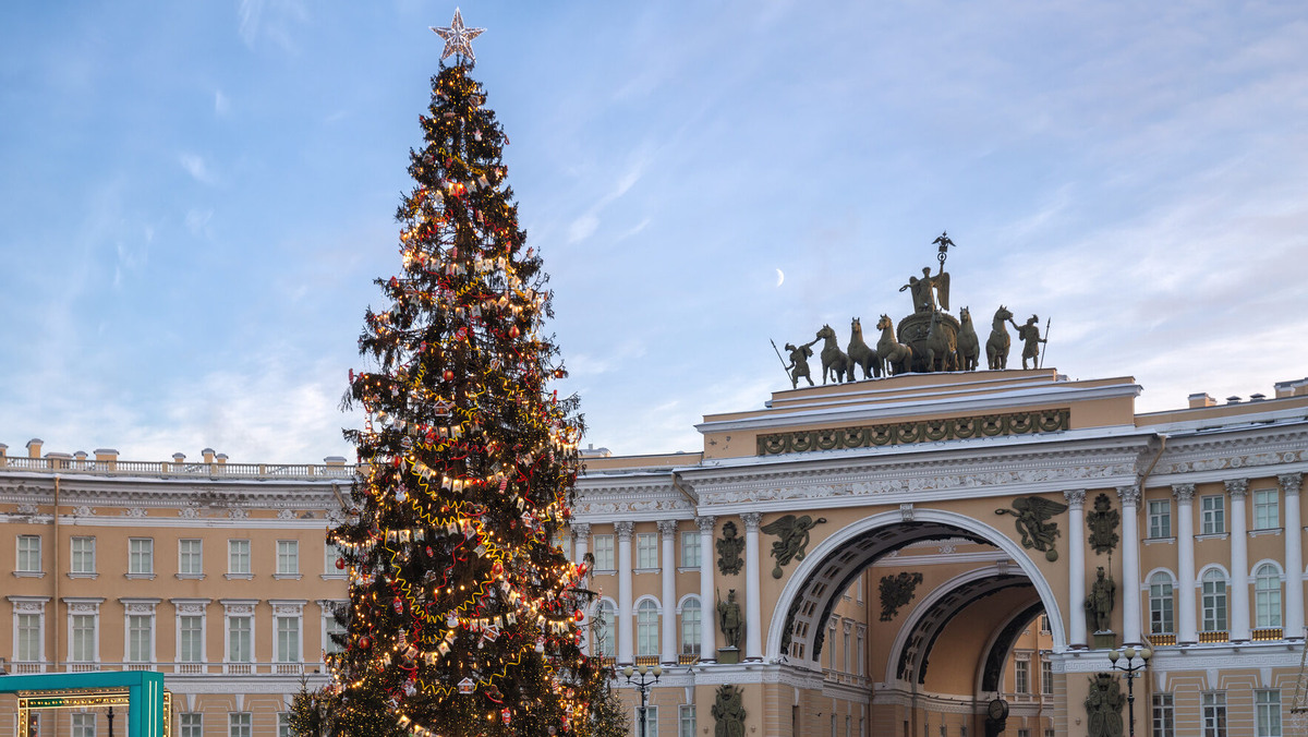    Лучшие работы выберут 23 декабря через голосование. Фото: lori