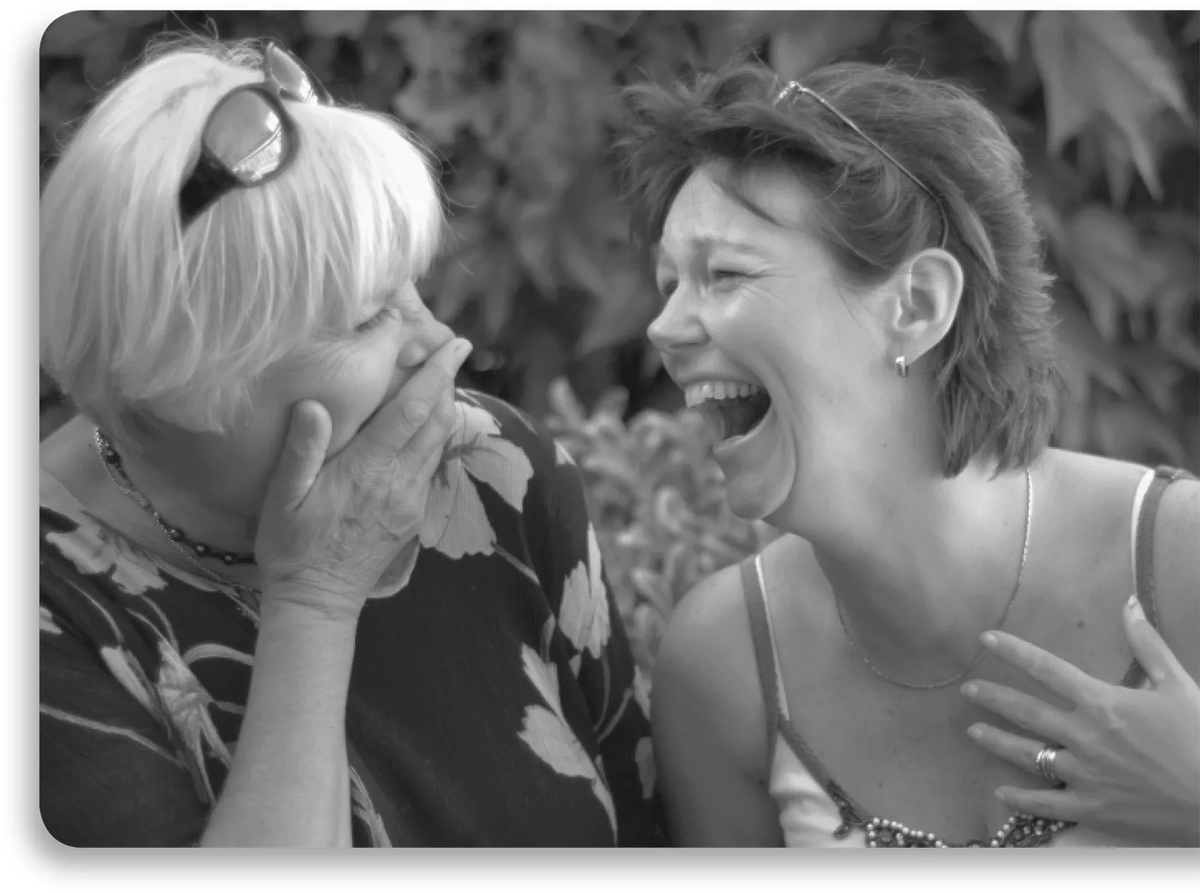 "Представь, меня муж бросил! Это он ещё не знает, что я беременна."