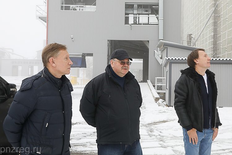    На новые мощности Башмаковского элеватора продолжаются поставки