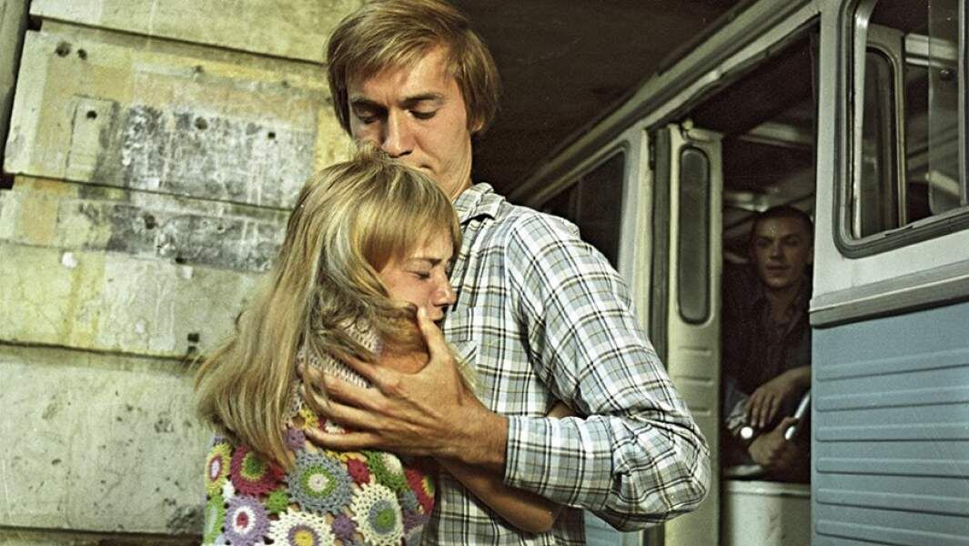 Кадр из фильма «Романс о влюбленных»
Кадр из фильма «Романс о влюбленных»
Кадр из фильма «Романс о влюбленных»
