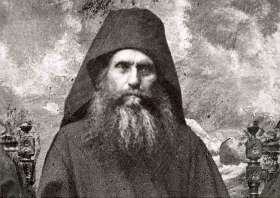 Старец Силуан Афонский — один из самых известных святых подвижников XX века. Еще при жизни он сподобился созерцать Нетварный Свет.