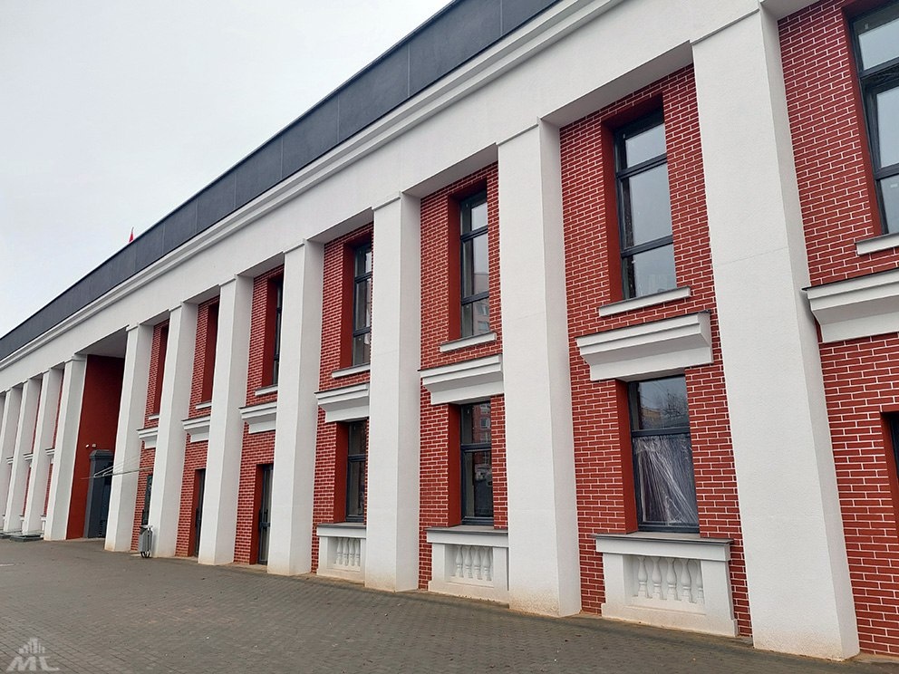 Листайте вправо, чтобы увидеть больше изображений