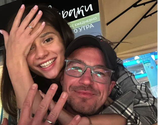    Фото: @actorsashapetrov Оксана Маслова