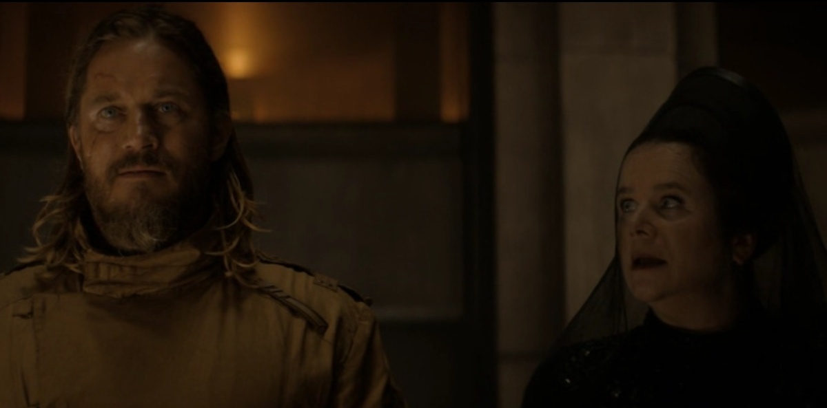 Десмонд и Валя главные враги в сериале. Фото из открытых источников