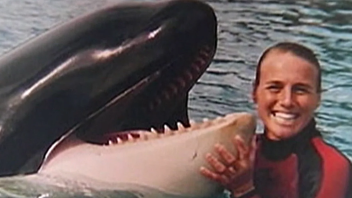 Ну же, положи палец на зуб!