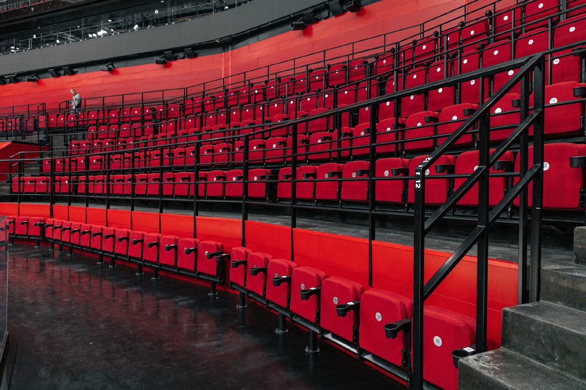 Посадочные места компании «Авангард»