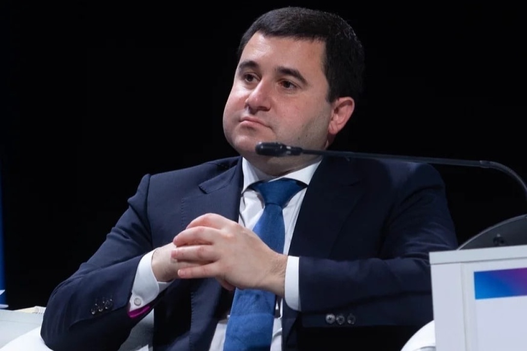    Замминистра Стасишин заявил, что Минстрой не оставит стройотрасль в беде