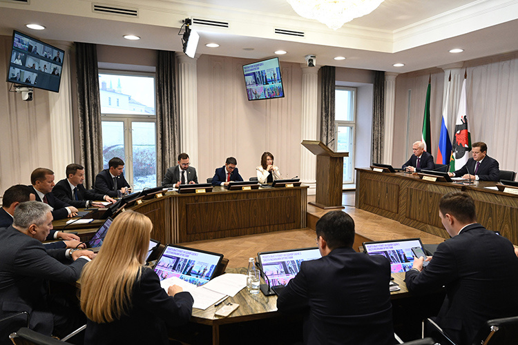    Сегодня центральной темой на утреннем совещании в исполкоме Казани стала охрана труда.   
Фото: kzn.ru