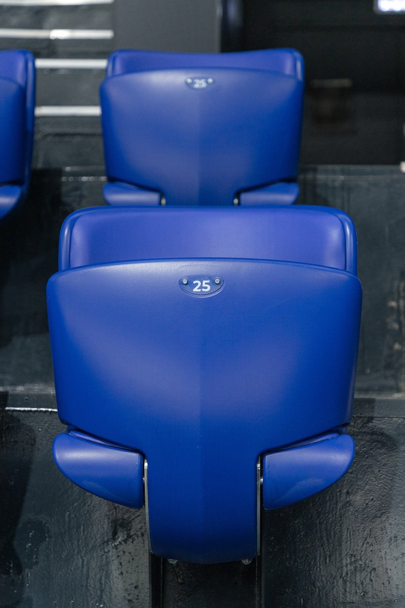 Складные кресла производства компании «Авангард»