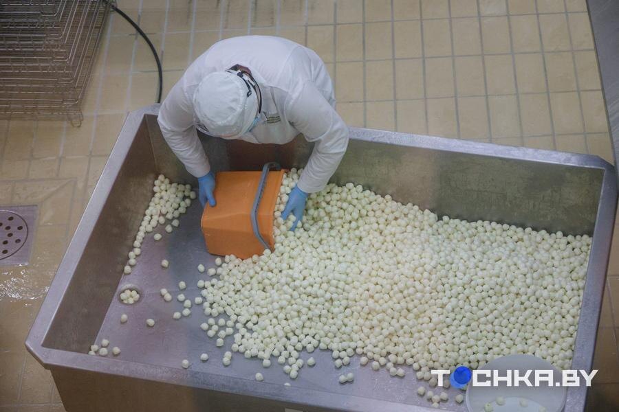 За тот же период было ввезено в страну на 7,1% больше импортных товаров, чем за январь – октябрь 2023-го. Их объем составил $37,590 млрд.📷    Фото: Tochka.by
