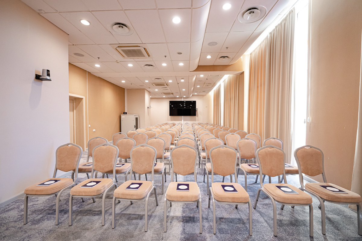  Конференц-зал «Турин» в Omega Sirius