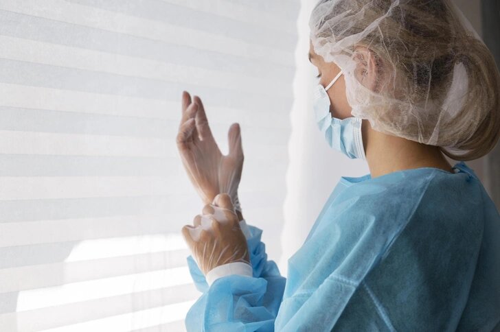 Горе-хирург не имела соответствующего образования