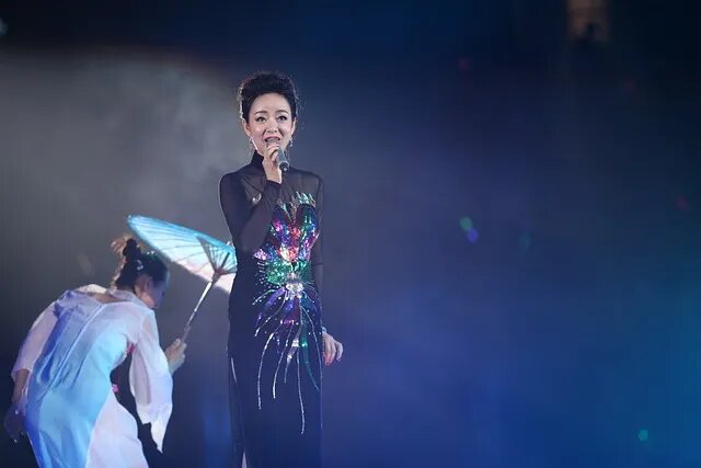    Будущее пения уже здесь. Как AI трансформирует вокал, сохраняя уникальность человеческого голоса? Читайте об этом подробнее! Nikkioto