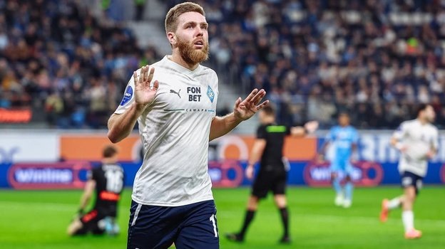    Нападающий «Крыльев Советов» Иван Сергеев.ФК «Крыльев Советов»