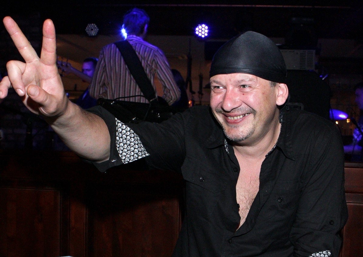    Героев Дмитрия Марьянова любили за удивительное сочетание силы и трогательности