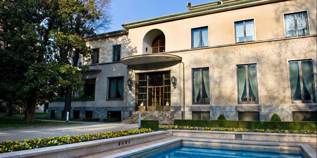 Вилла Некки Кампильо - эклектика в Милане