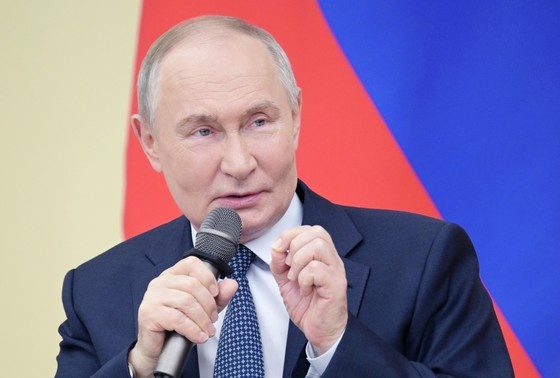    Владимир Путин