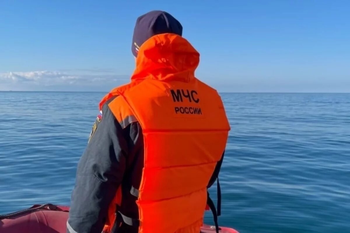   Спасатели два дня ищут пропавшего в море у берегов Сочи рыбака