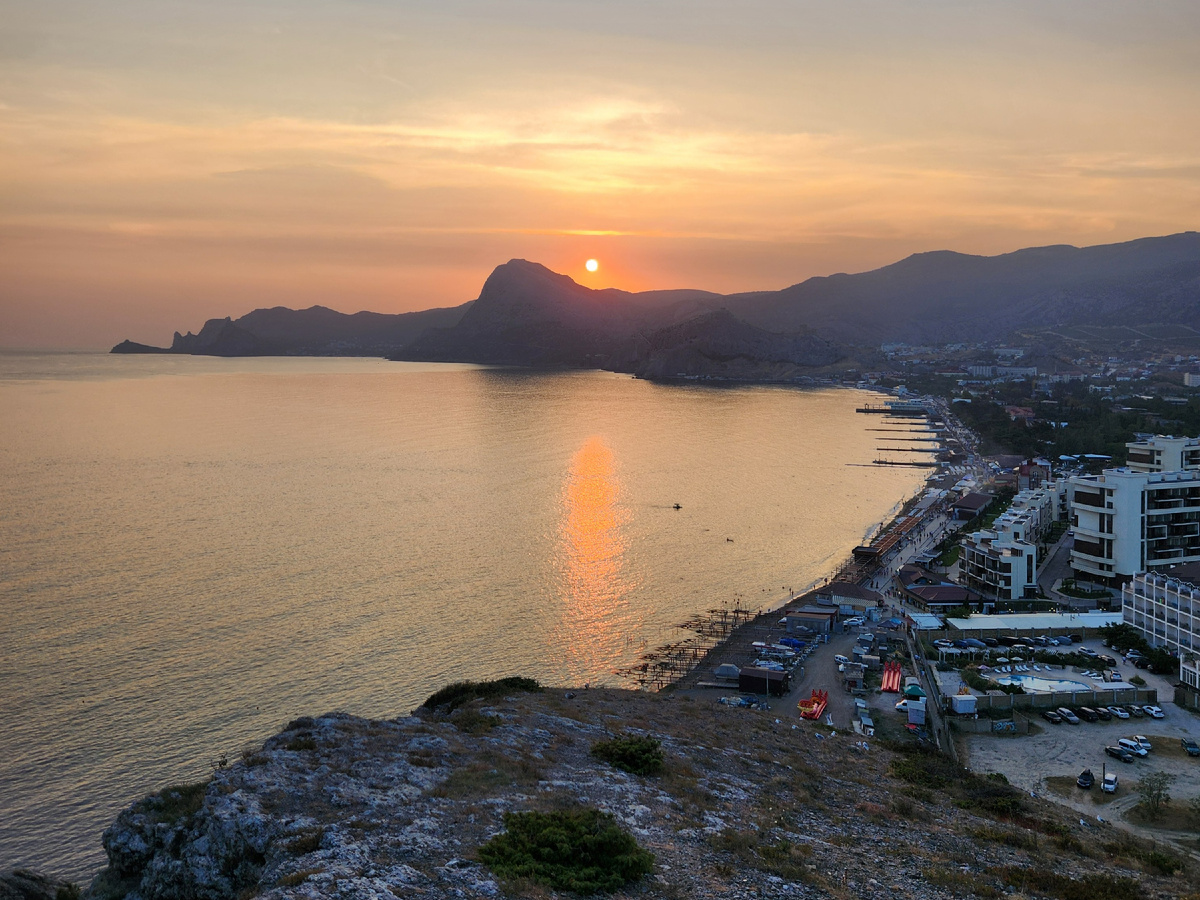 Закат в Судаке