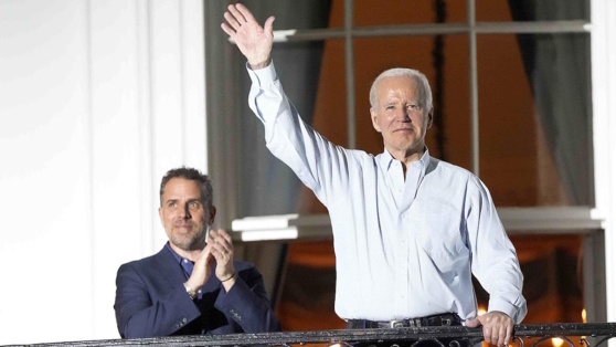    Спикер Конгресса США обвинил Байденов в подрыве доверия к правосудию Андрей Бурков