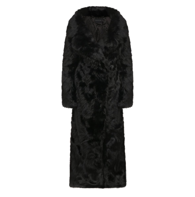 Источник: https://www.tsum.ru