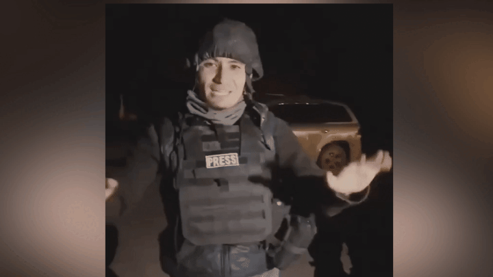    Русскоязычный пропагандист родом из Таджикистана Фаррух Файзимов. Когда-то жил и учился в России. А теперь прославляет радикалов-исламистов. Видео: ТГ-канал "Дюков Александр Решидеович"