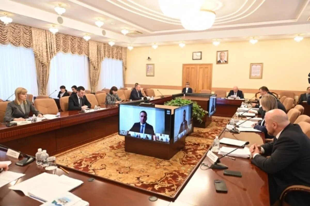    Демешин выделил более 8 миллионов на здоровье северных оленей