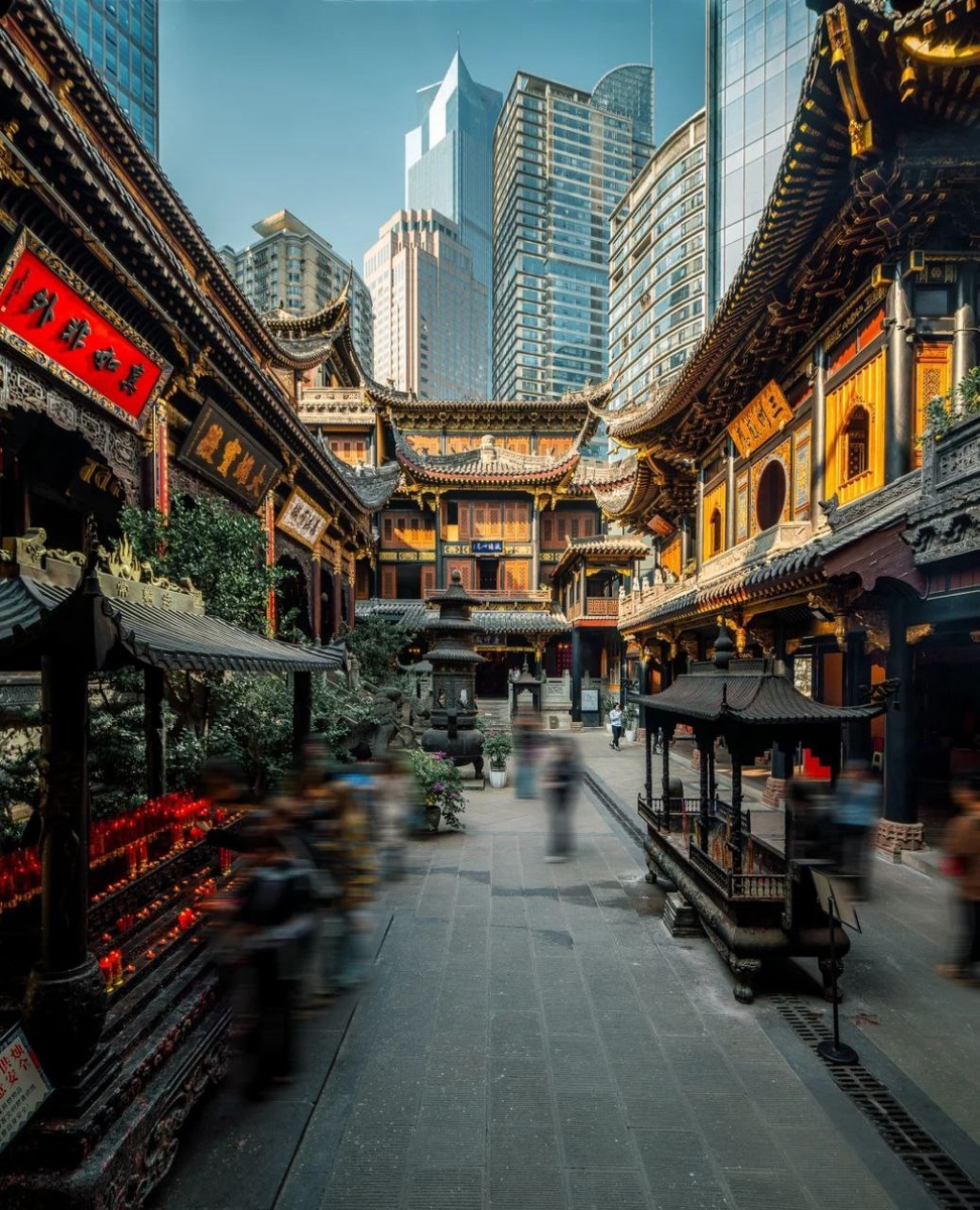 Храм архатов в Чунцине и его уникальность