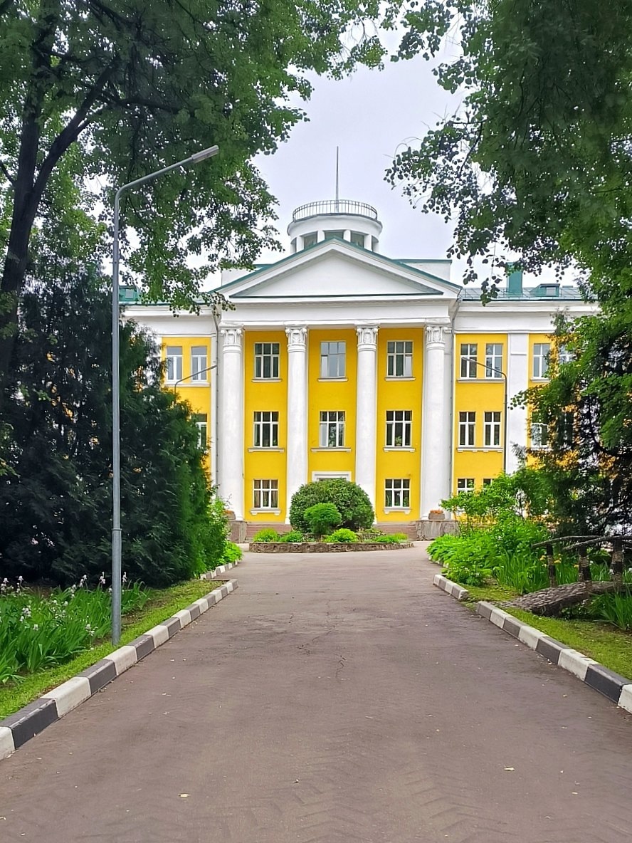 Всероссийский научно исследовательский институт лекарственных и ароматических растений (ВИЛАР)