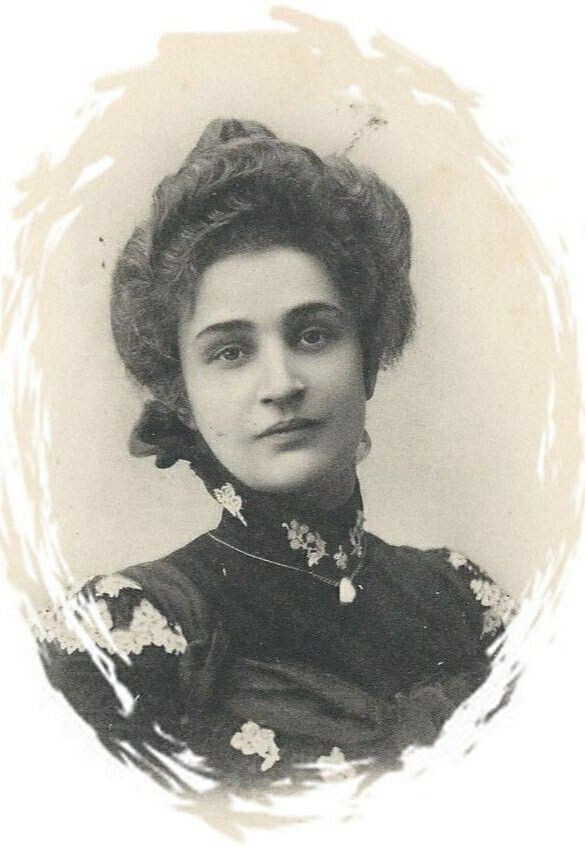 Первая поэтесса России Мирра Лохвицкая