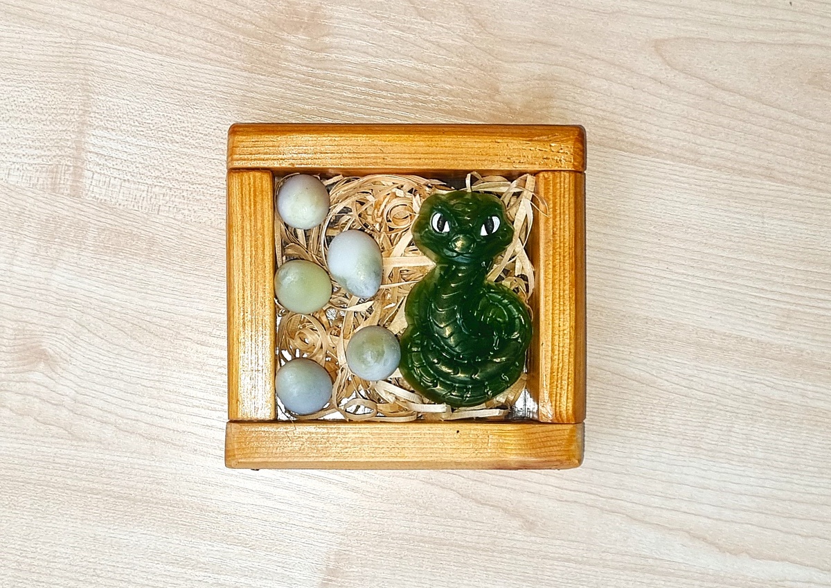 Фото, идея и работа автора - набор "Змеиное гнездо" в деревянном ящике