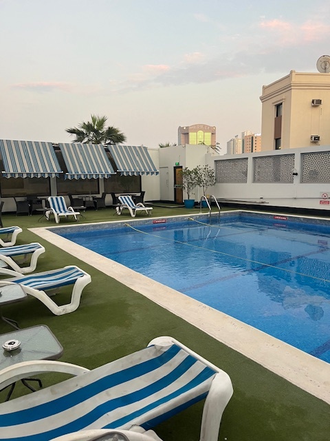 Бассейн в отеле