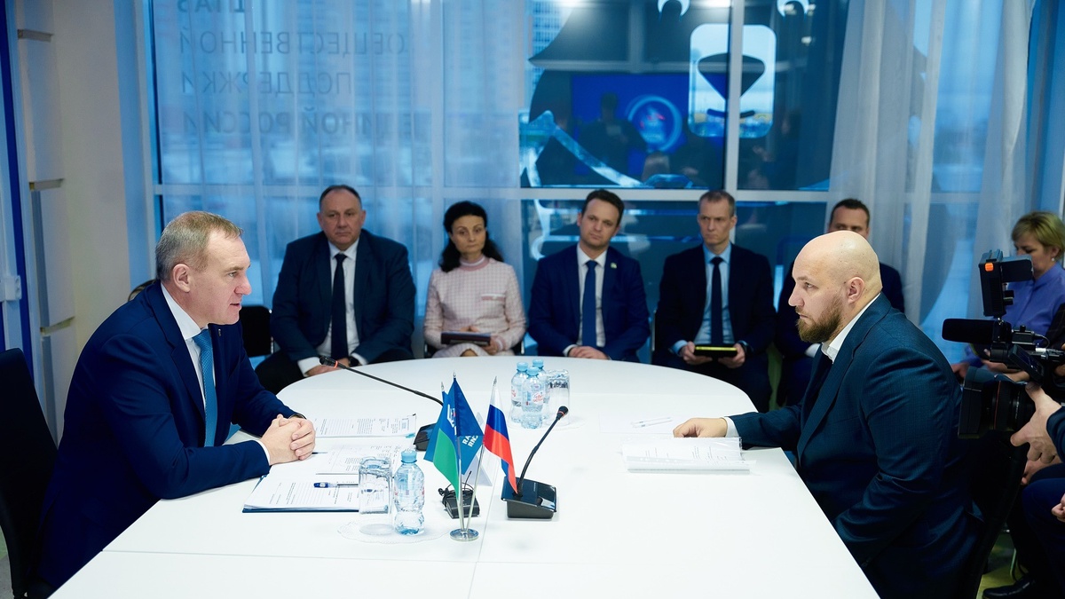    В Югре стартовала декада приёмов граждан по личным вопросам