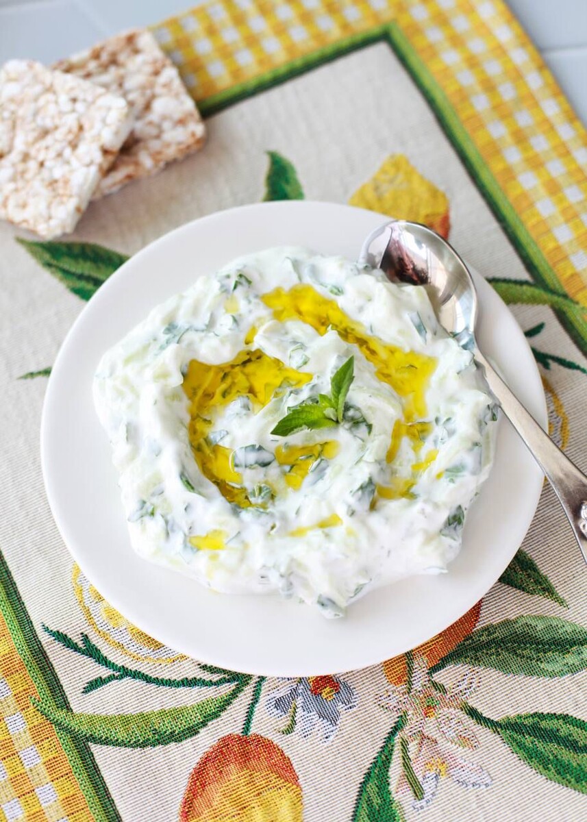 Соус дзадзики от Даши Третьяковой. https://t.me/wellness_hedonism