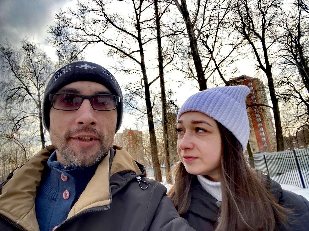 Саша и Лера Гололобовы - авторы этого канала