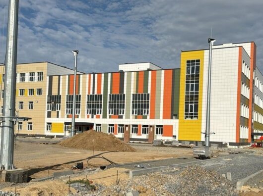    строительство школы // фото: donland.ru
