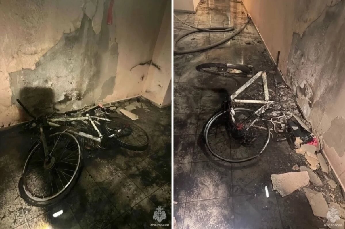   В Тольятти в подъезде дома загорелся припаркованный электровелосипед
