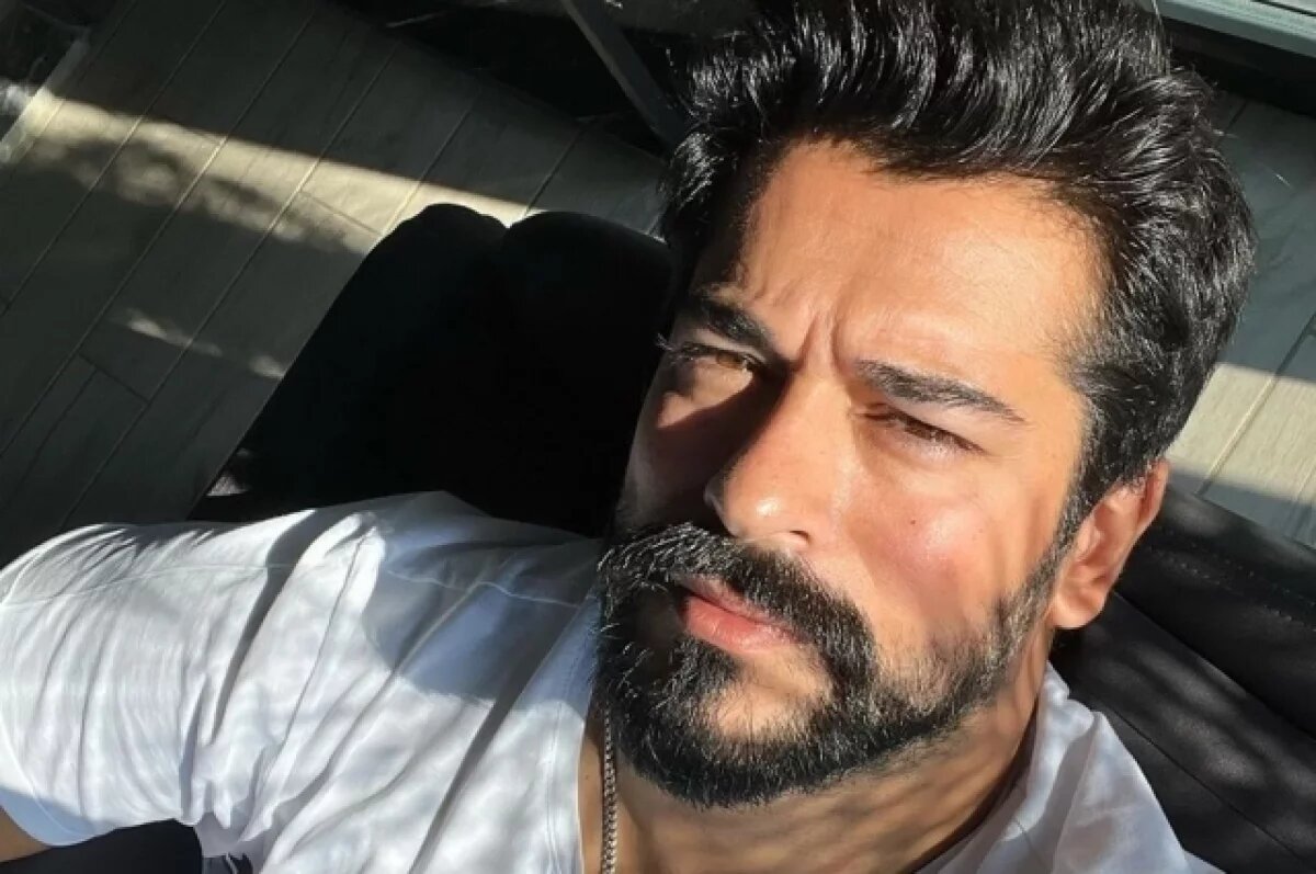    Звезда «Великолепного века» Озчивит сыграет роль в российском скетчкоме