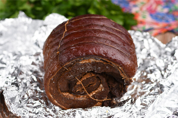 Мясные рулеты, которые вас точно удивят вкусом и способами приготовления (4 варианта)