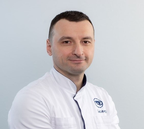 Главный врач клиники "Эксимер" в Санкт-Петербурге Евгений Петрович Гурмизов