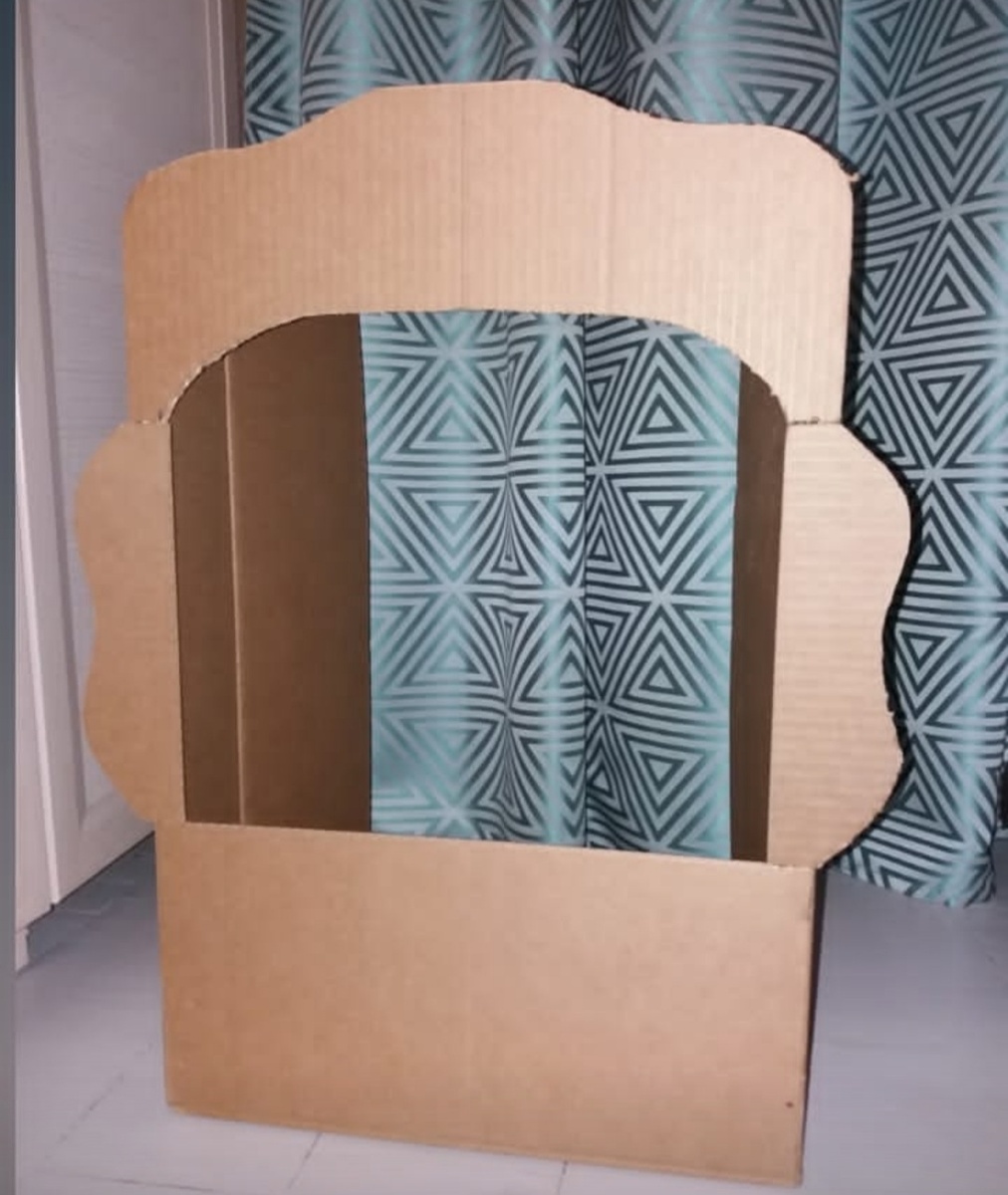 Театр из коробки для монитора. Конечный результат покажу позже.