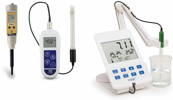 А вот так выглядит лабораторный рН-метр. Почувствуйте разницу в точности измерений